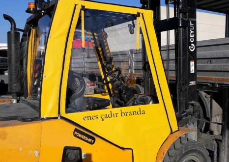 Forklift Brandası