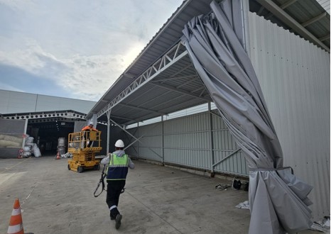 Branda İzmir Raylı Kayar Perde